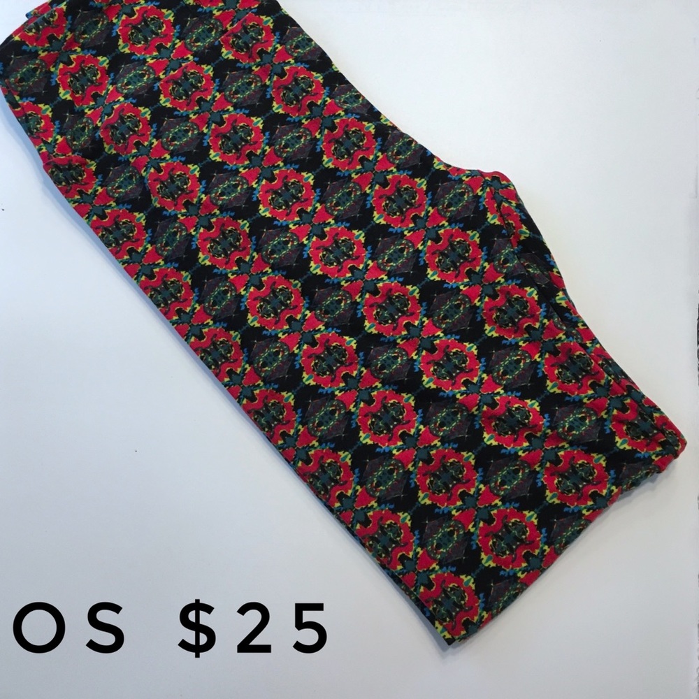 NWT OS leggings